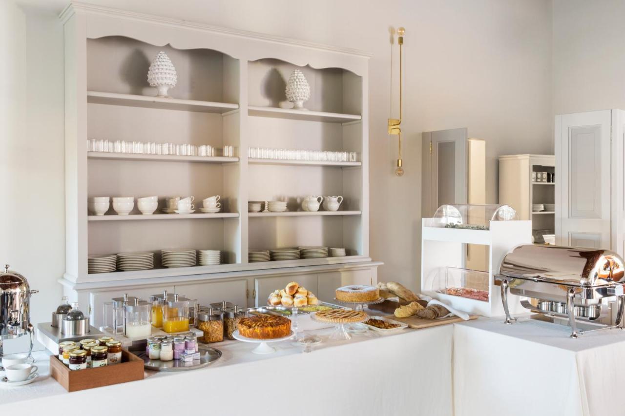Favilla Hotel Di Charme Roma Ngoại thất bức ảnh